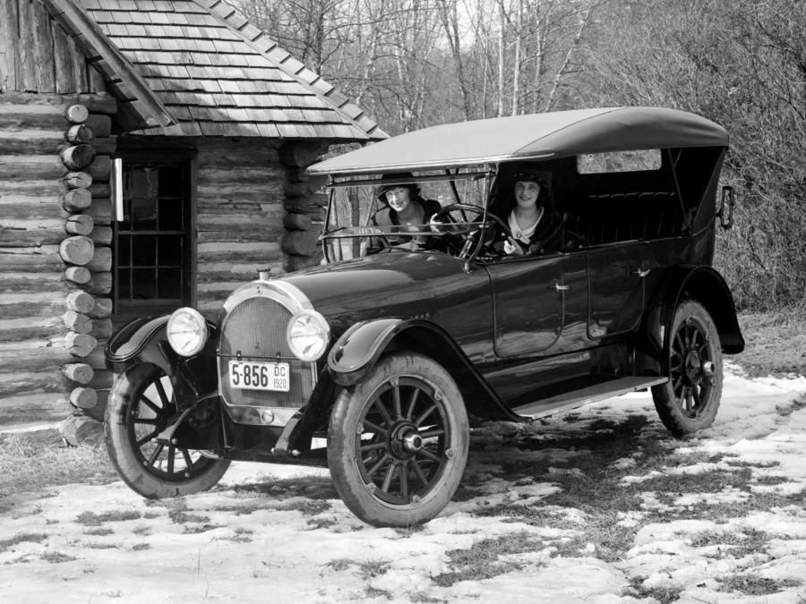  Oldsmobile Model 45 Touring 1917 года  (фото 3 из 12)
